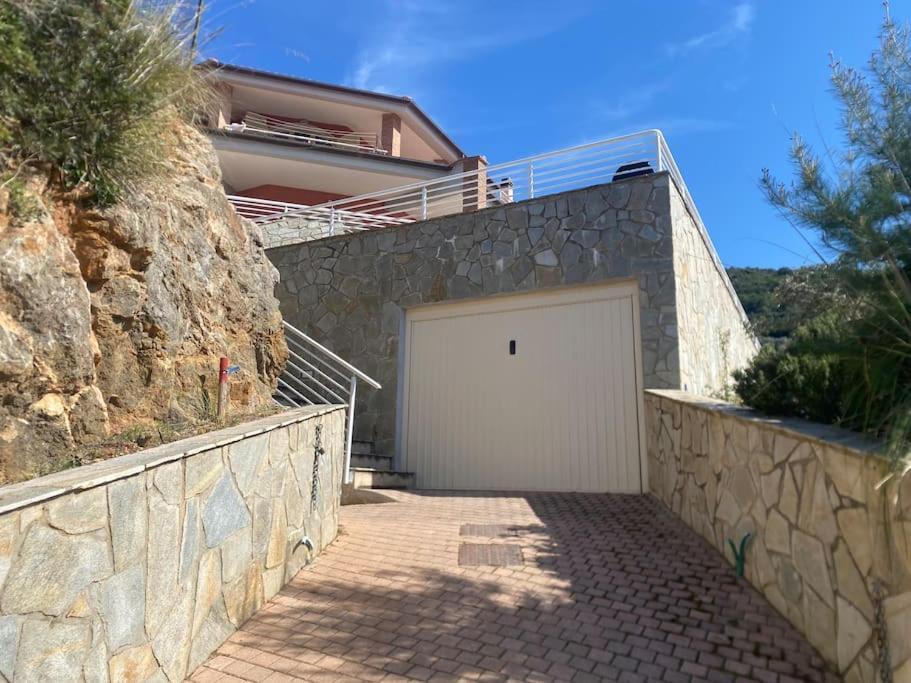 פורטו סנטו סטפנו Luxury Beach House מראה חיצוני תמונה