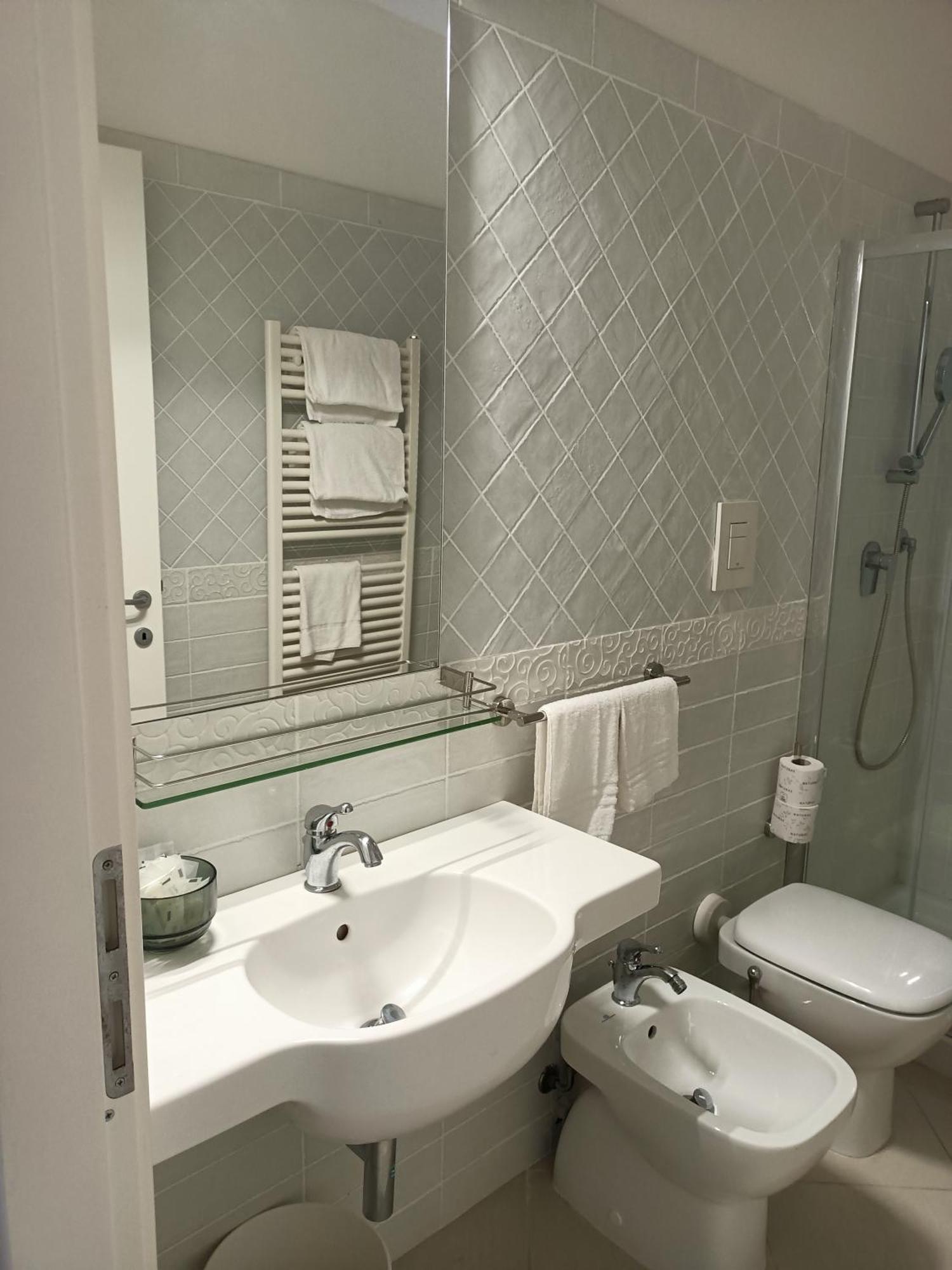 פורטו סנטו סטפנו Luxury Beach House מראה חיצוני תמונה