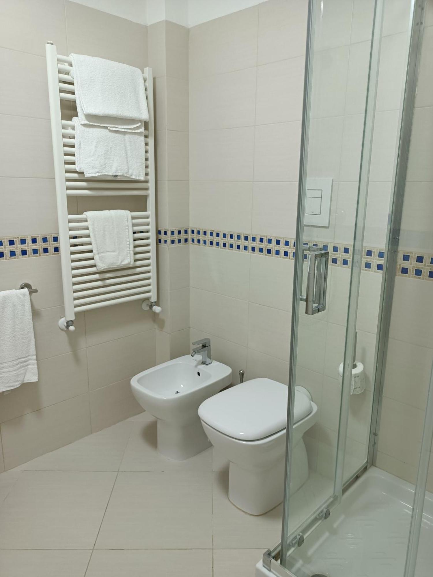 פורטו סנטו סטפנו Luxury Beach House מראה חיצוני תמונה